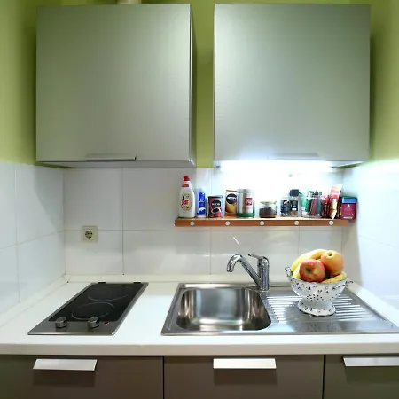 Double Bedroom On Great Location With Balcony!! *