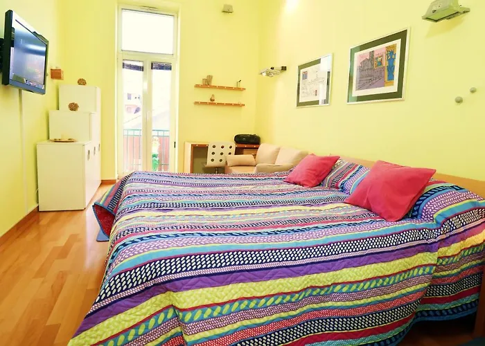 Double Bedroom On Great Location With Balcony Apartament *